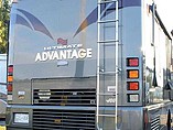 2004 Winnebago Ultimate Advantage Photo #6
