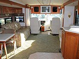 2004 Winnebago Ultimate Advantage Photo #11