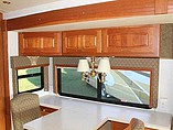 2004 Winnebago Ultimate Advantage Photo #17