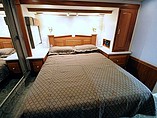 2004 Winnebago Ultimate Advantage Photo #11