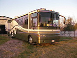 2002 Winnebago Ultimate Freedom Photo #3