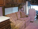 2002 Winnebago Ultimate Freedom Photo #21