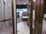 2002 Winnebago Ultimate Freedom Photo #35