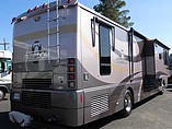 2003 Winnebago Ultimate Freedom Photo #4