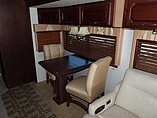 2003 Winnebago Ultimate Freedom Photo #11