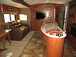 2015 Winnebago Ultralite Photo #2