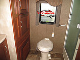 2015 Winnebago Ultralite Photo #16