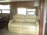 2015 Winnebago Ultralite Photo #9