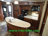 2015 Winnebago Ultralite Photo #25