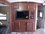 2015 Winnebago Ultralite Photo #16