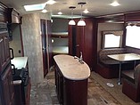 2015 Winnebago Ultralite Photo #15