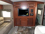 2015 Winnebago Ultralite Photo #9