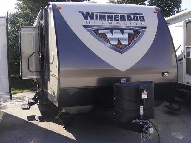 2014 Winnebago Ultralite Photo