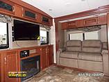 2015 Winnebago Ultralite Photo #12