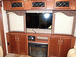 2015 Winnebago Ultralite Photo #13