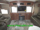 2015 Winnebago Ultralite Photo #19