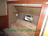 2014 Winnebago Ultralite Photo #28