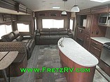 2015 Winnebago Ultralite Photo #12