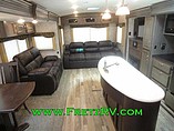 2016 Winnebago Ultralite Photo #11