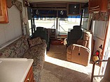 1997 Winnebago Vectra Photo #4