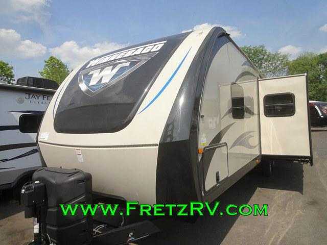 2016 Winnebago Ultralite Photo