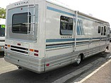 1993 Winnebago Vectra Photo #4