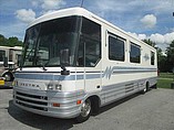 1994 Winnebago Vectra Photo #2