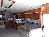 2005 Winnebago Vectra Photo #8