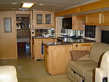 2005 Winnebago Vectra Photo #7