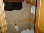 2005 Winnebago Vectra Photo #12