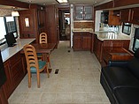 2004 Winnebago Vectra Photo #5