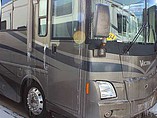 2004 Winnebago Vectra Photo #1