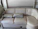 2004 Winnebago Vectra Photo #20