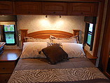 2007 Winnebago Vectra Photo #5