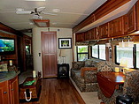 2007 Winnebago Vectra Photo #9
