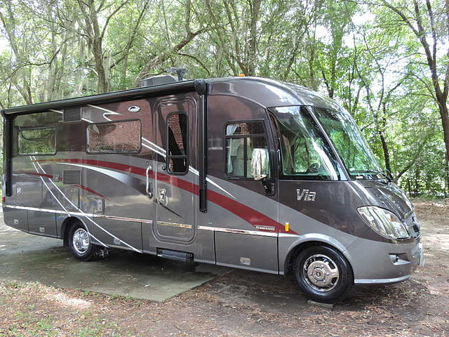 2015 Winnebago Via Photo