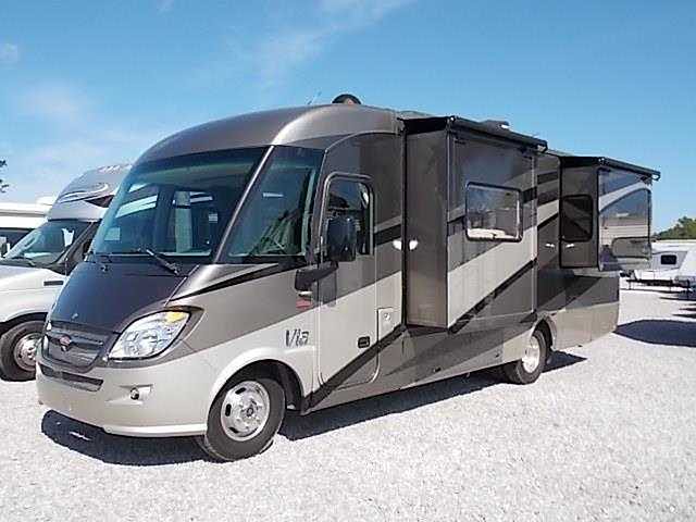 2011 Winnebago Via Photo
