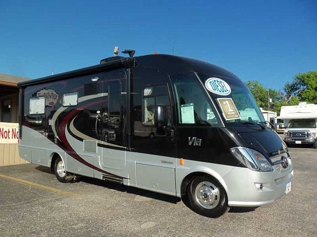 2016 Winnebago Via Photo