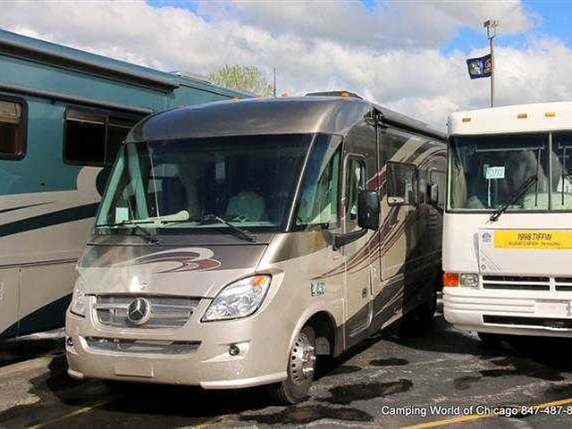 2013 Winnebago Via Photo