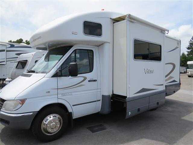 2007 Winnebago View Photo