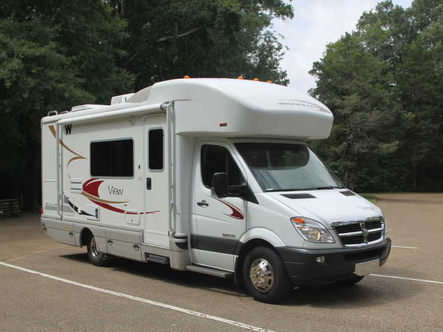 2008 Winnebago View Photo