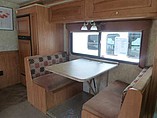 2010 Winnebago Vista Photo #12