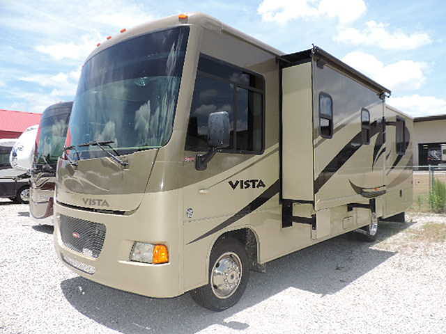 2010 Winnebago Vista Photo