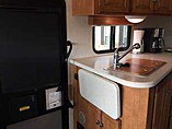 2014 Winnebago Vista Photo #9
