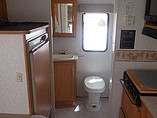 2002 Winnebago Vista Photo #8