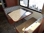 2013 Winnebago Vista Photo #9