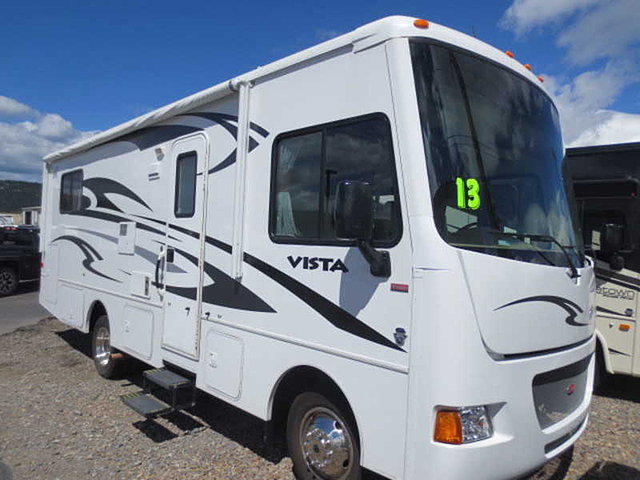 2013 Winnebago Vista Photo