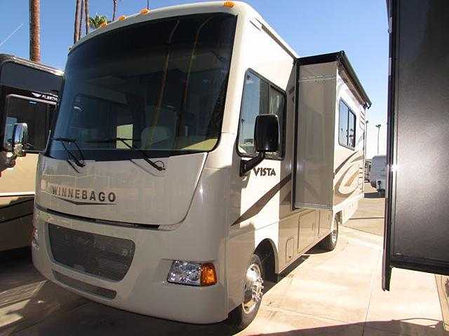 2015 Winnebago Vista Photo