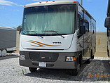 2011 Winnebago Vista Photo #2