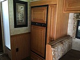 2011 Winnebago Vista Photo #8